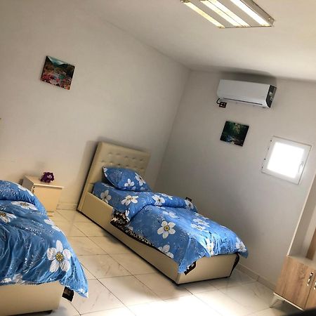 Bujtina Gashi Guest House Kukes Bagian luar foto