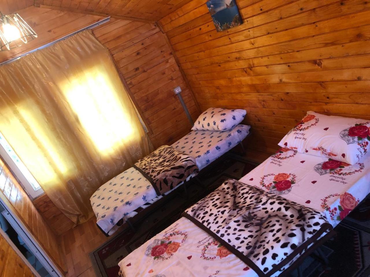 Bujtina Gashi Guest House Kukes Bagian luar foto